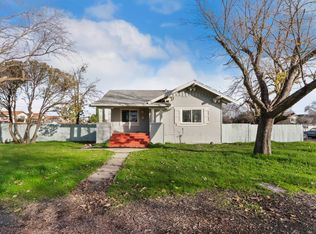7041 Carnation Ave, Sacramento, CA