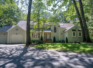 24 Oak Meadow Rd, Lincoln, MA 01773