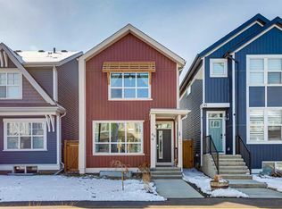 69 E Lavender Rd SE, Calgary, AB T3S 0C5