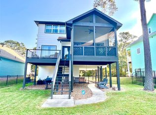 919 N Hunting Tower Run, Montgomery, TX 77316