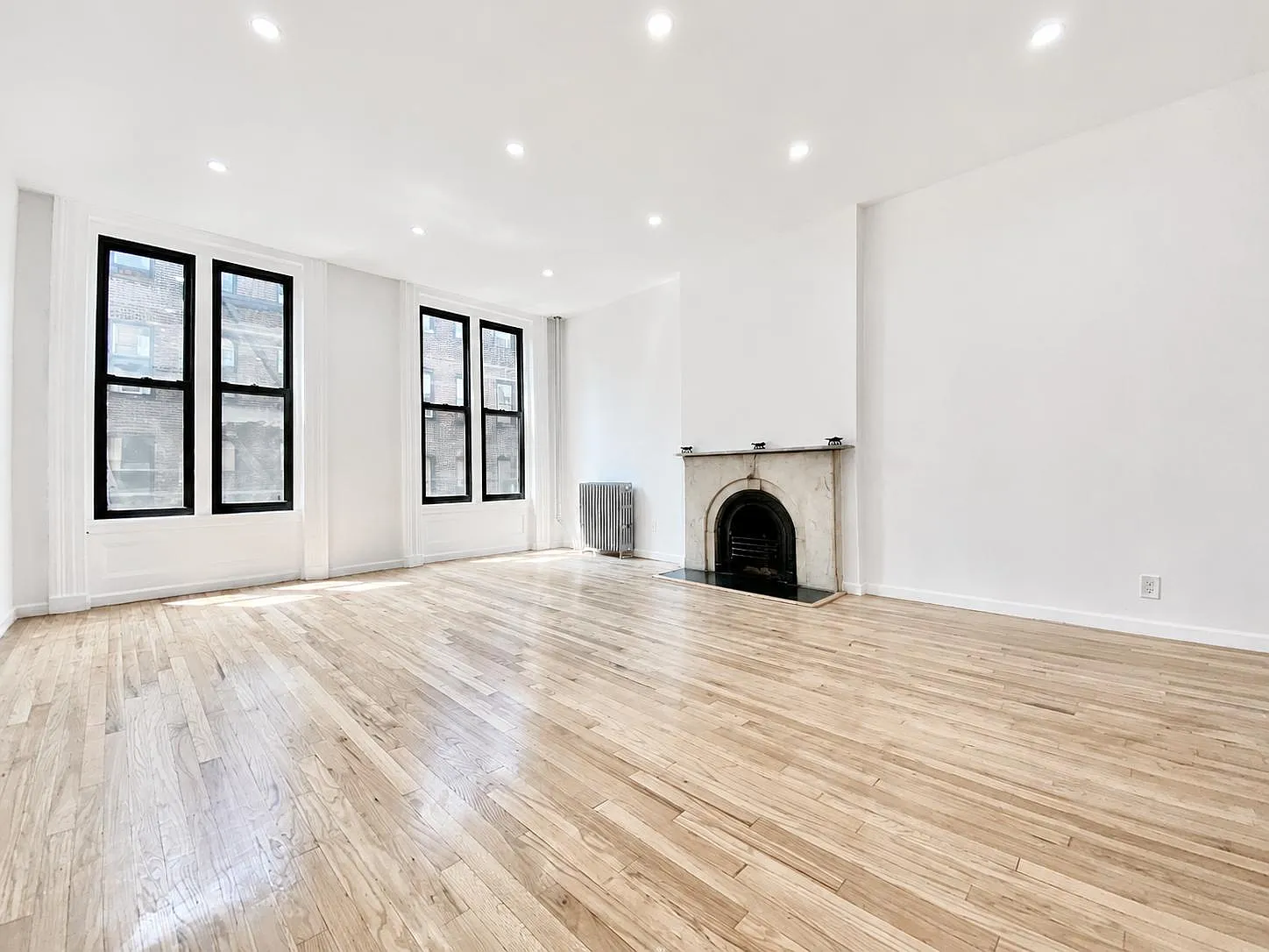 54 West 9th Street — Photo 2
