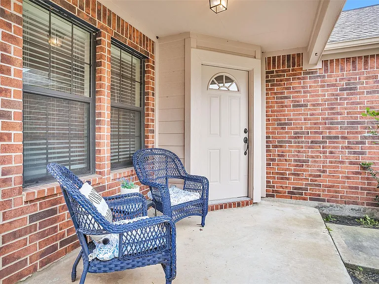 119 Golfview Dr — Photo 6