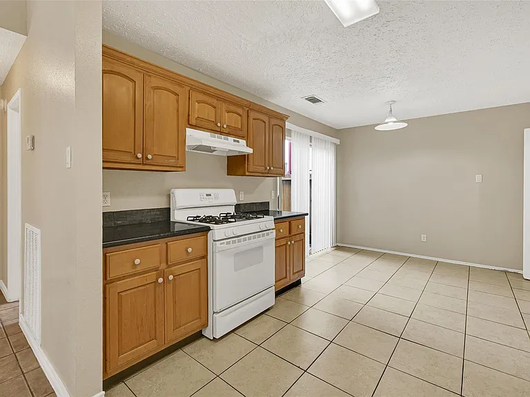 12322 Meadow Ridge Dr — Photo 10