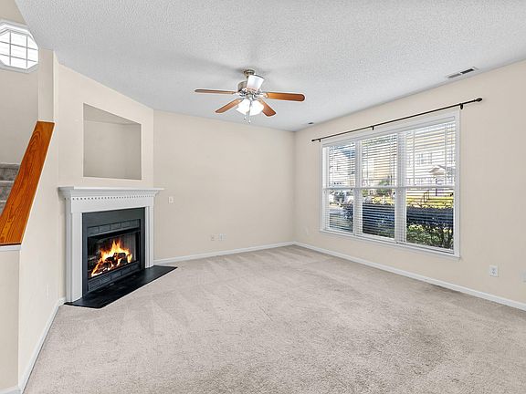 5th image of 10821 Farmville Rd