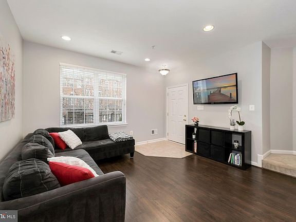3rd image of 4491 Beacon Grove Cir Suite 4491A