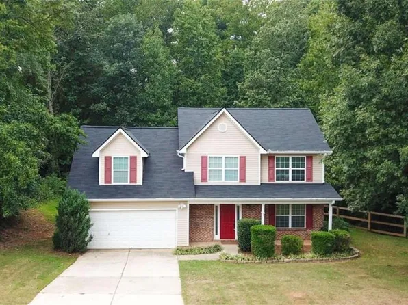 307 Conner Ct, Social Circle, GA 30025