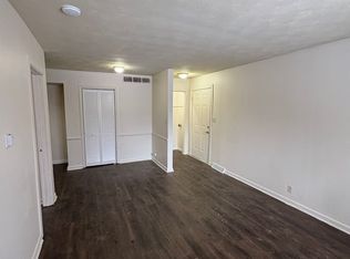 851 Como Ave, Columbus, OH 43224