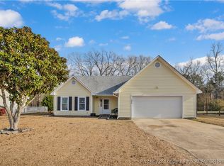 300 Riverwind Dr, Spring Lake, NC 28390