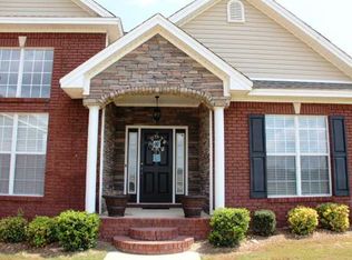 56 Autumn Trail Cir, Wetumpka, AL 36092