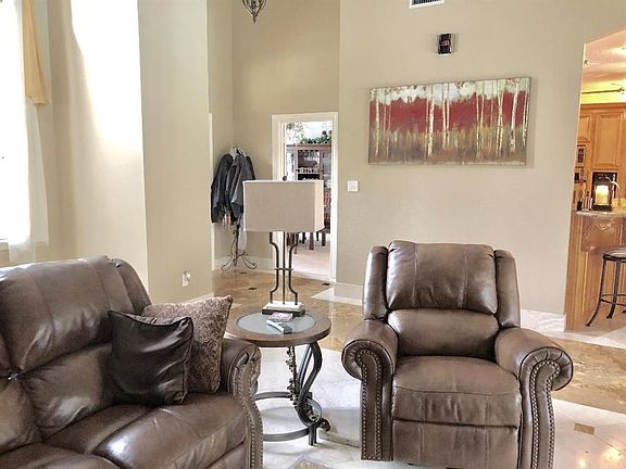 5th image of 62 Timbercreek Ct