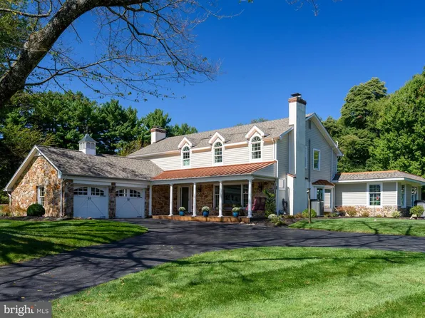 935 Skyline Dr, Chester Springs, PA 19425