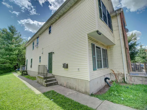 418 Ocean Avenue image 4 of 20