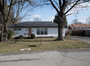 1707 Pershing Ave, Lyndon, KY 40242