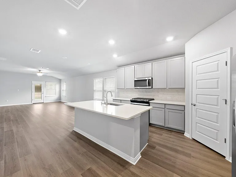 12300 Purple Prairie Ln — Photo 7