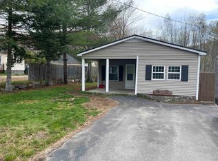 24 Ray St, Gorham, NH 03581