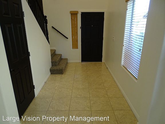 4th image of 9075 Amanda Creek Ct