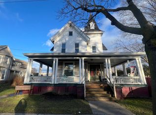 30 Lake Ave, Hilton, NY 14468
