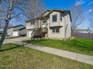 1150 N Townsend Loop, Post Falls, ID 83854