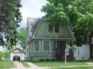 681 Sheridan St, Aurora, IL 60505