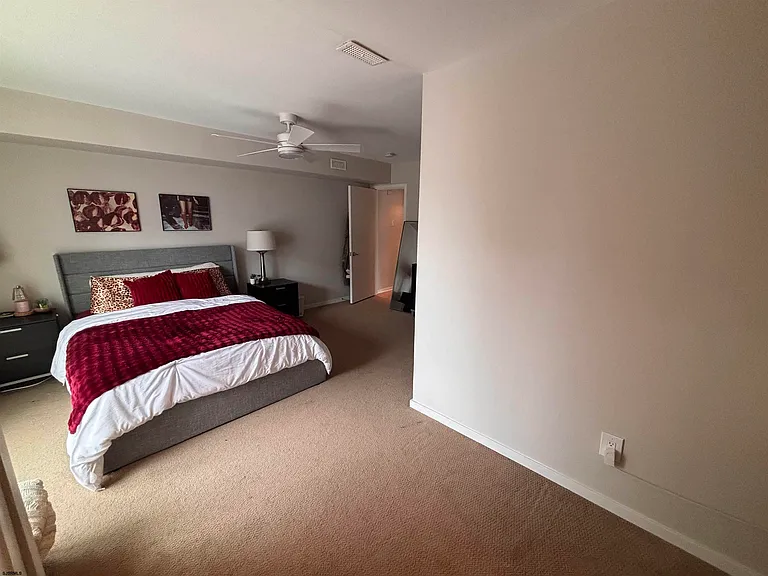 21 S Madison Ave #1 — Photo 12