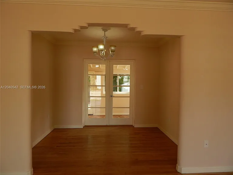 1841 SW 37th Ave — Photo 5