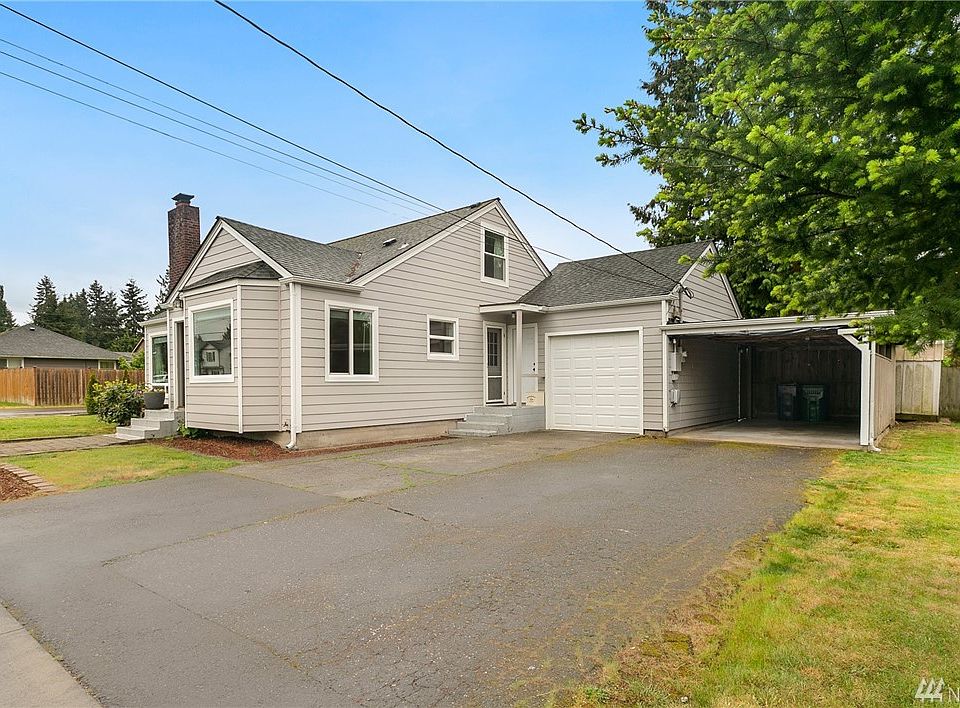 2nd image of 4810 84th St NE