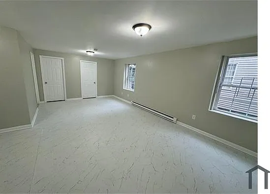 239 Lehigh Ave #G — Photo 5