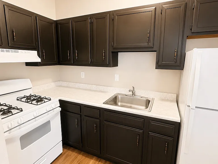 321 Ella St #1 — Photo 9