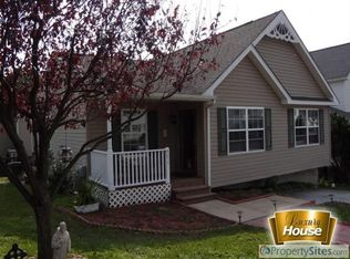 4055 Yorktown Dr, Upper Chichester, PA 19061