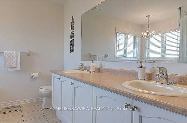 87 Betony Dr — Photo 11