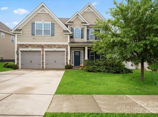 8347 Dallas Bay Rd, Charlotte, NC 28278