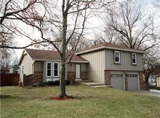 12701 W 99th Ter, Lenexa, KS 66215