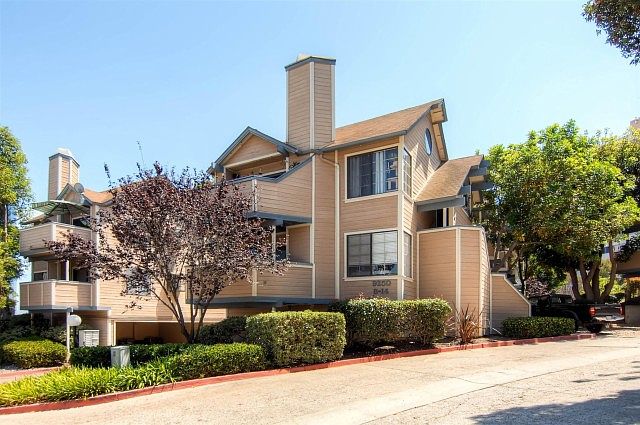 1st image of 9250 Towne Centre Dr Unit 10