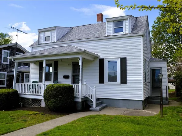 153 Mount Hope Ave, Bristol, RI 02809