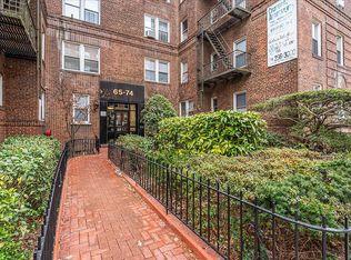 6574 Saunders St APT 6J, Flushing, NY 11374