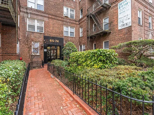 6574 Saunders St APT 6J, Flushing, NY 11374