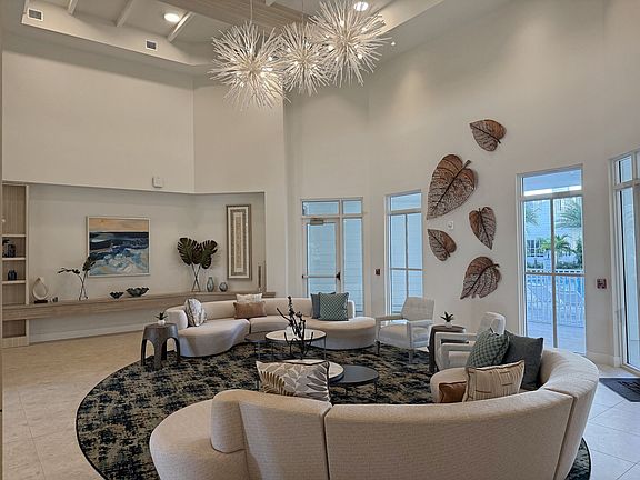2nd image of 10101 Gulf Center Dr #321