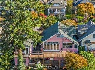 340 S Forest St, Bellingham, WA 98225