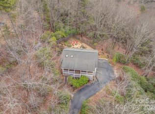 242 Sweetwater Rd, Mills River, NC 28759