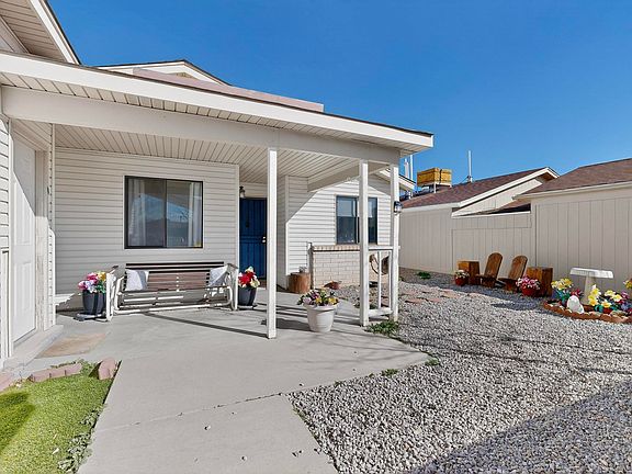 2nd image of 4848 Platinum Loop NE