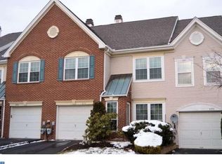 404 Aqueduct Dr, North Wales, PA 19454