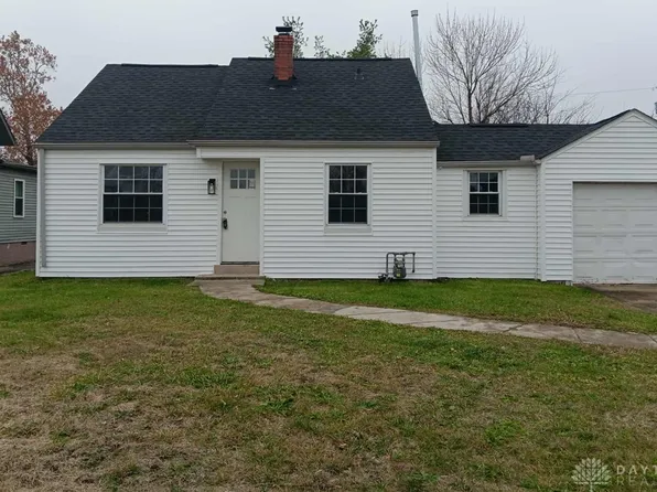 42 Swallow Dr, Dayton, OH 45415