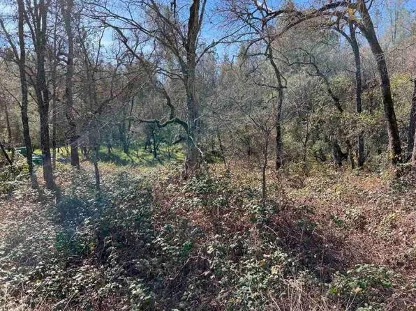 10463 Combie Rd, Grass Valley, CA 95602