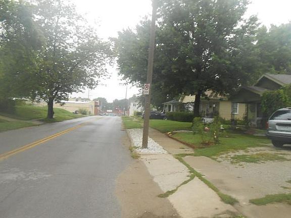 4th image of 625 S Ash Ave