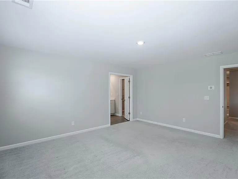 4355 Magpie Dr — Photo 17