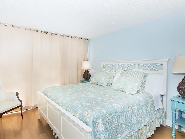 5600 N Flagler Dr #1404 — Photo 24