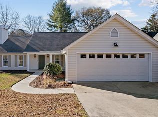 1179 Springway Dr, Gainesville, GA 30501