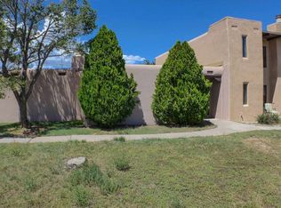 327 Cheryl Ct, White Rock, NM 87547