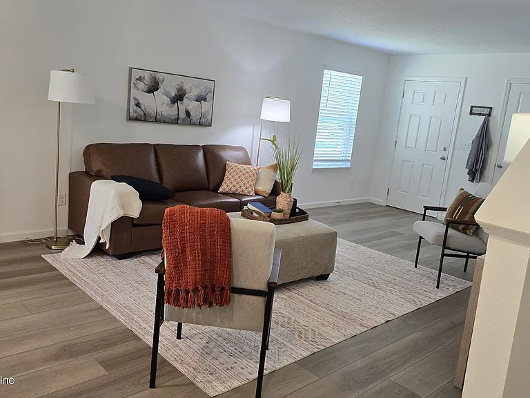 6819 Lake Mist Ln — Photo 8