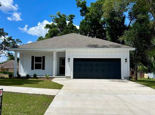1202 W Lee St, Pensacola, FL 32501